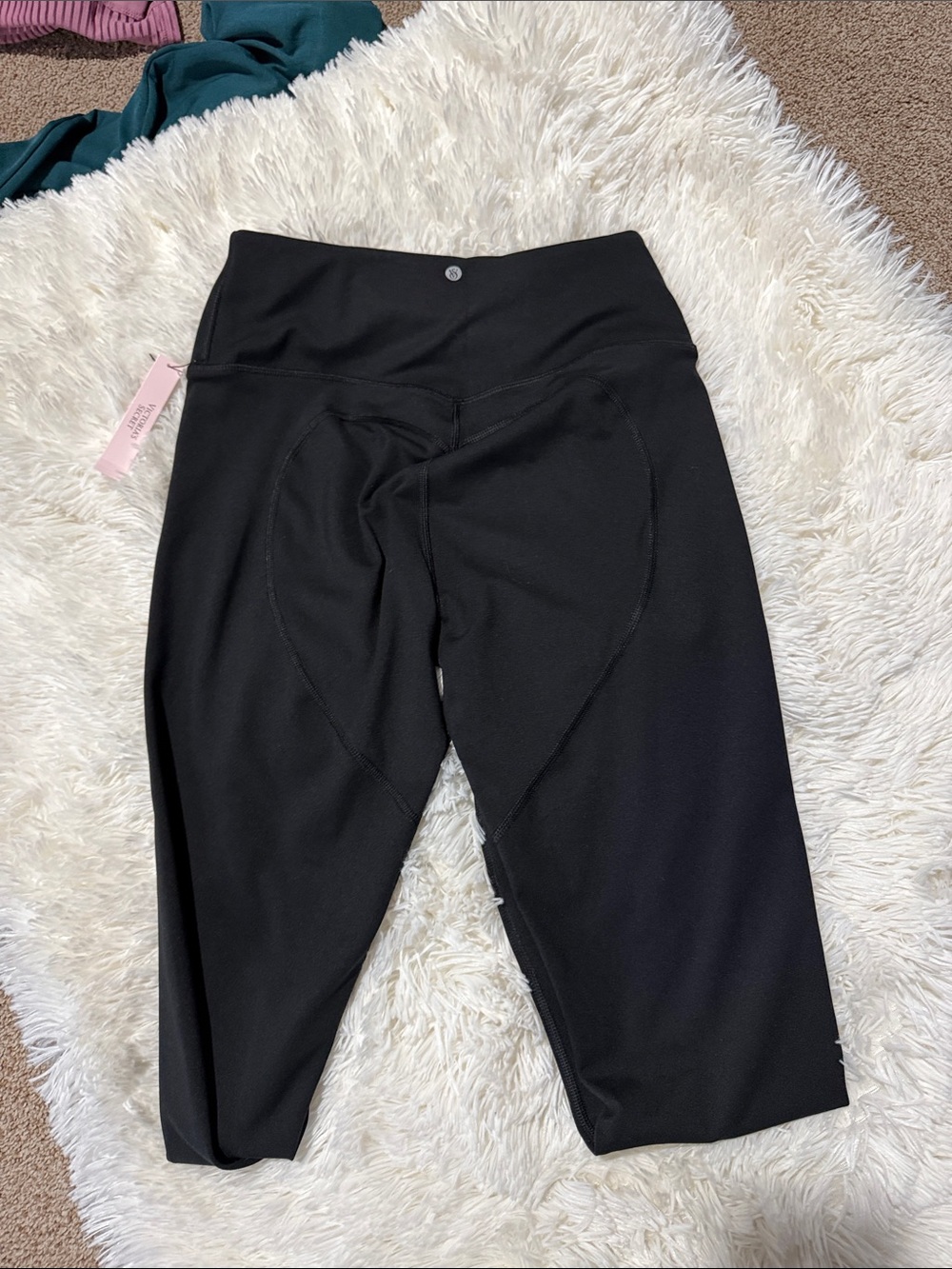 Victoria's Secret Black Capri Workout Leggings